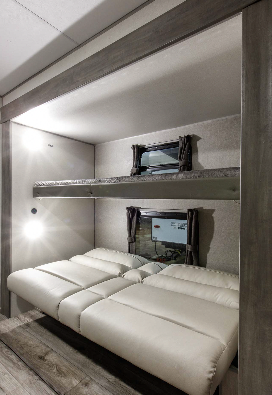 Bunk Room for Extra Sleeping Capacity